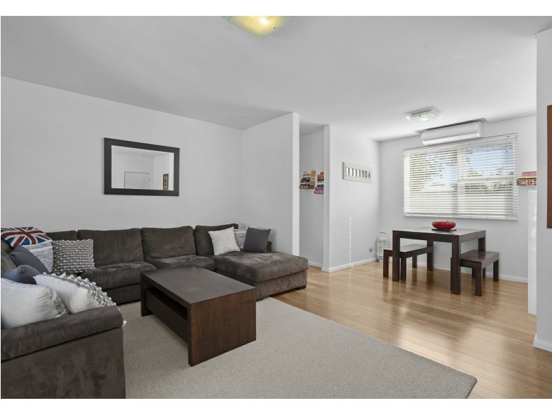 2/12 Goodwin Street, Narrabeen NSW 2101