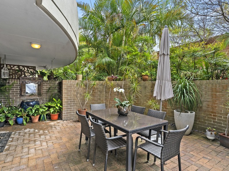 2/10 Lagoon Street, Narrabeen NSW 2101