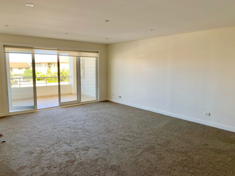 21/122 Ocean Street, Narrabeen NSW 2101