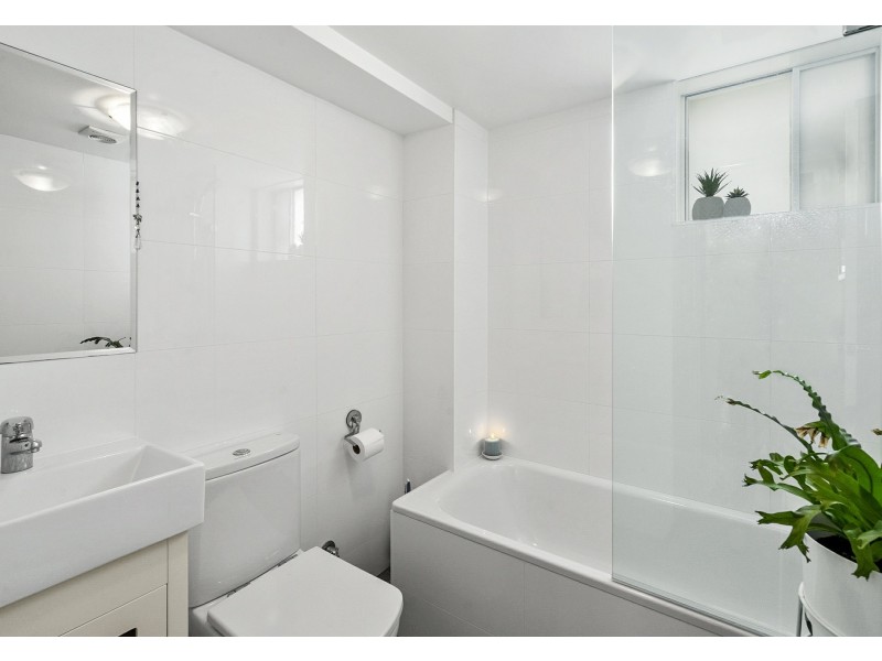 7/13 Lagoon Street, Narrabeen NSW 2101