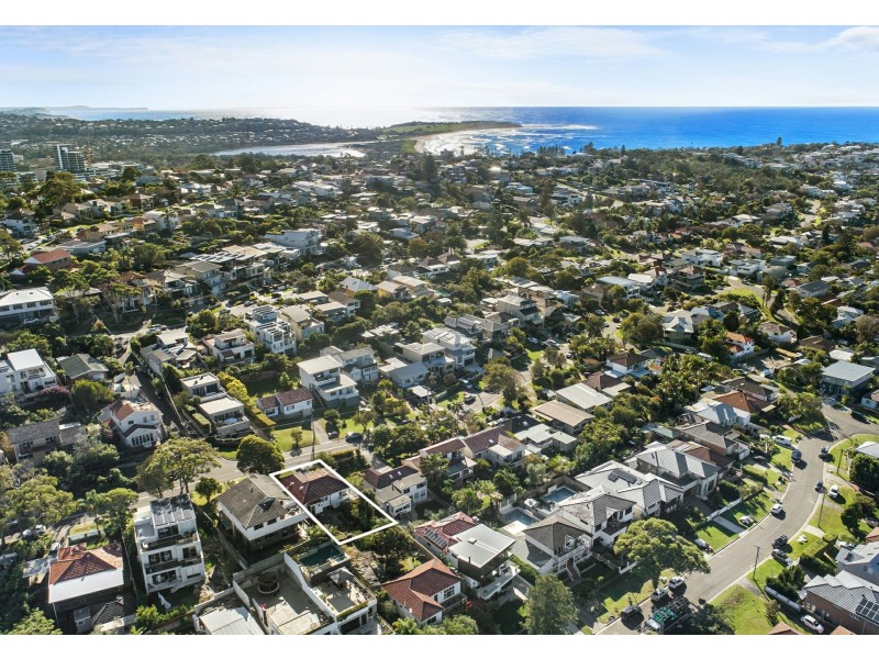 31 Jocelyn Street, North Curl Curl NSW 2099