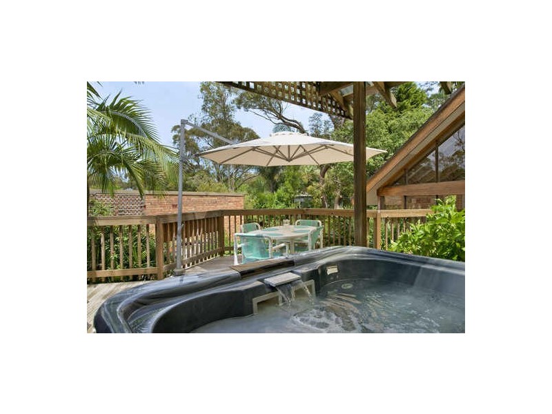 10 Canungra Place, Elanora Heights NSW 2101