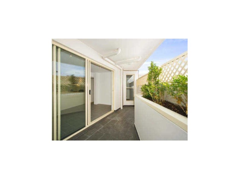 6/2 Lagoon Street, Narrabeen NSW 2101