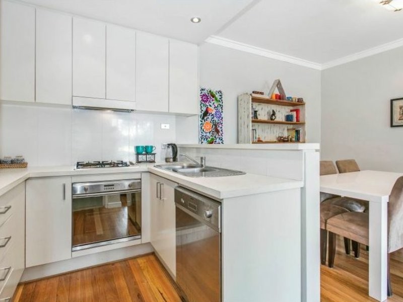 1/39-41 Lagoon Street, Narrabeen NSW 2101