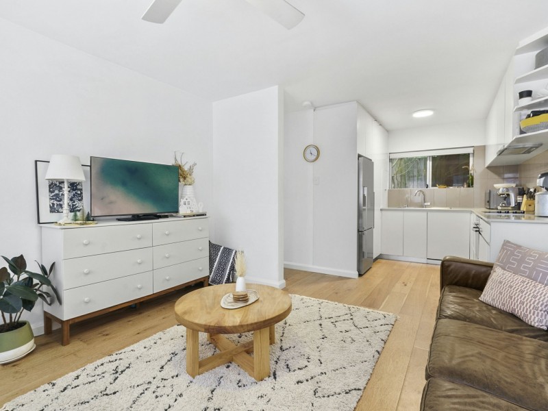 1/196 Ocean Street, Narrabeen NSW 2101