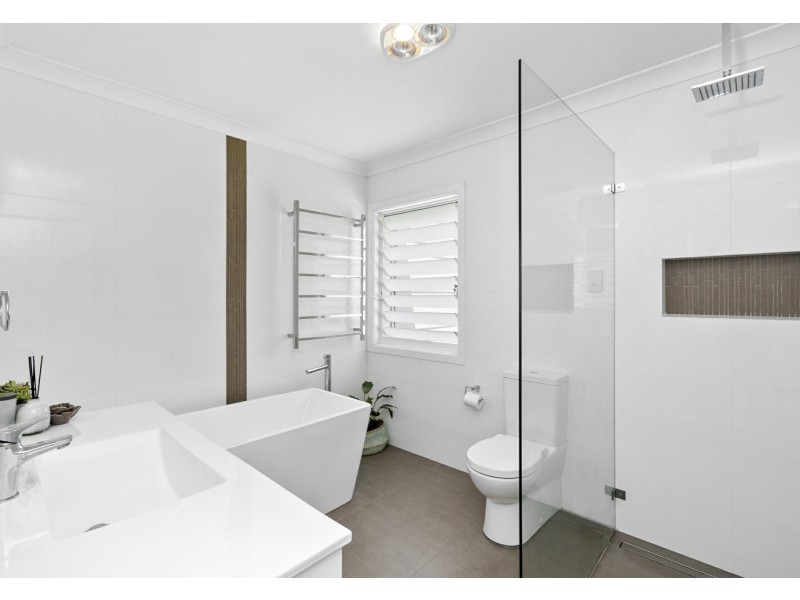32 Katrina Avenue, Mona Vale NSW 2103