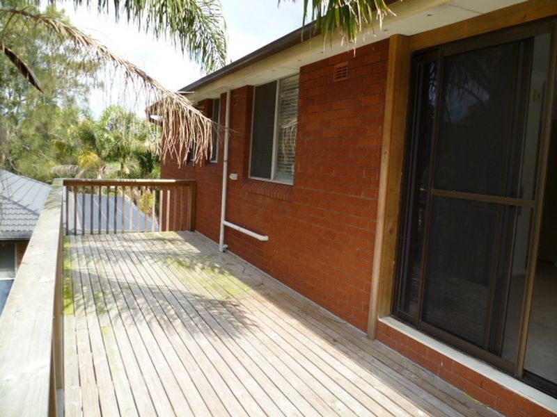 Upper/41A Lakeview Parade, Warriewood NSW 2102