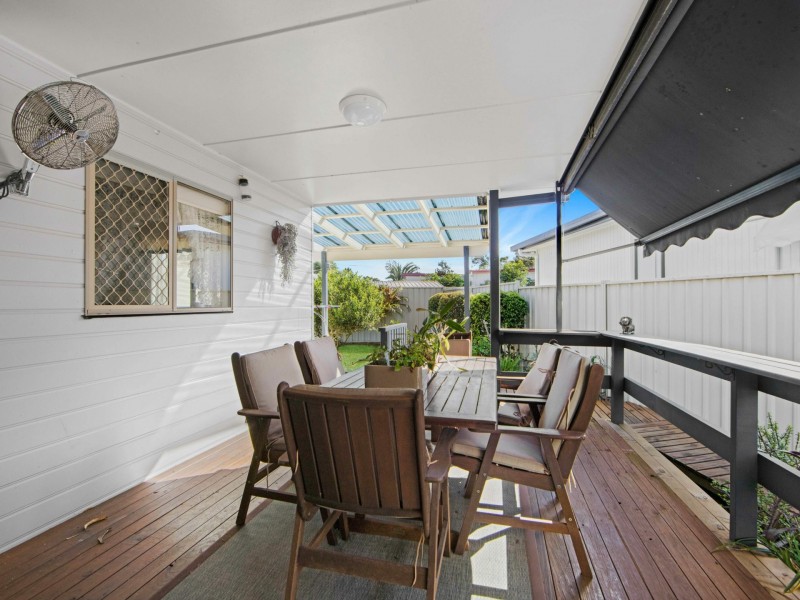 11 Walker Street, Crescent Head NSW 2440