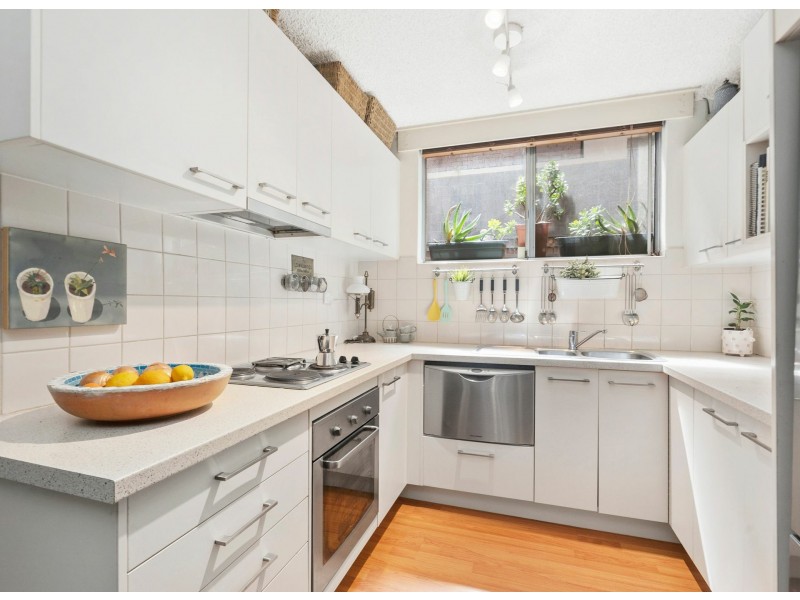 8/26 Goodwin Street, Narrabeen NSW 2101