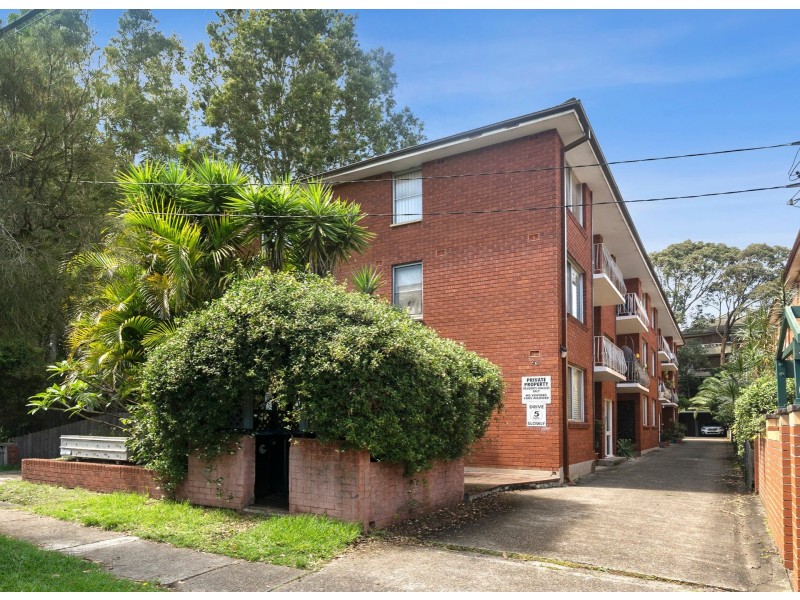 8/26 Goodwin Street, Narrabeen NSW 2101