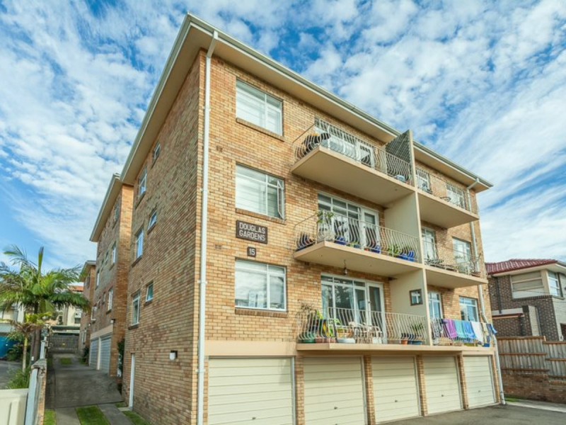 3/15 Kooloora Avenue, Freshwater NSW 2096