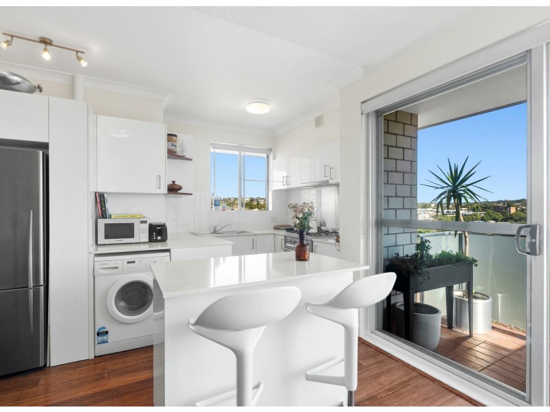 14/12 Ronald Ave, Freshwater NSW 2096