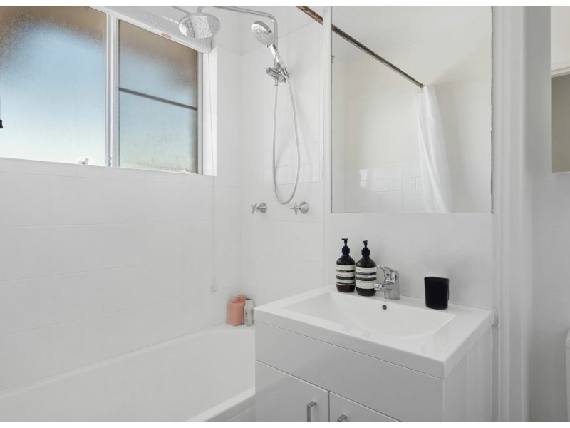 14/12 Ronald Ave, Freshwater NSW 2096