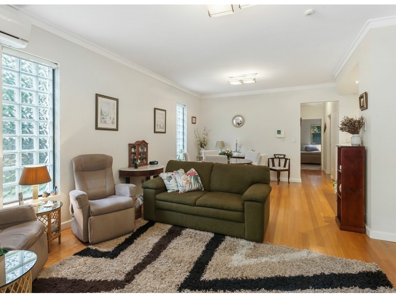 8/39-41 Lagoon Street, Narrabeen NSW 2101