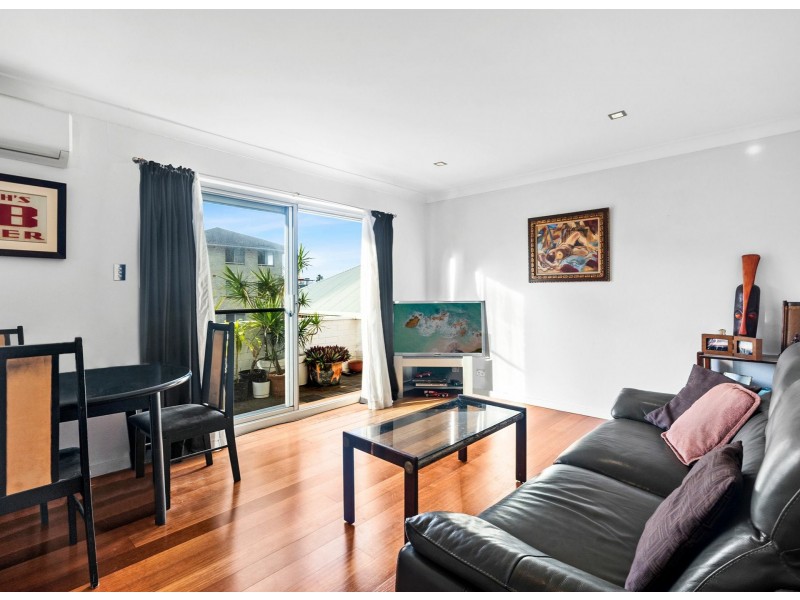 10/13 Clarke Street, Narrabeen NSW 2101