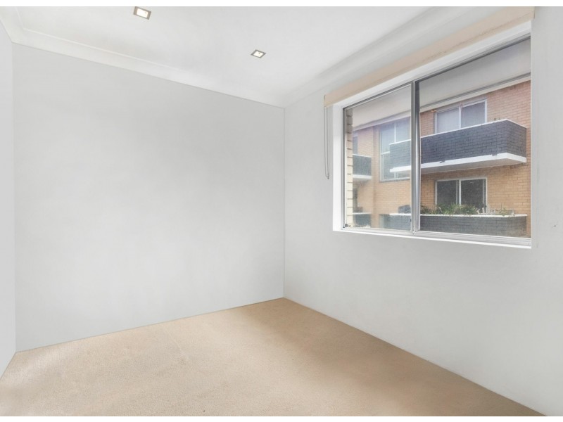 10/13 Clarke Street, Narrabeen NSW 2101