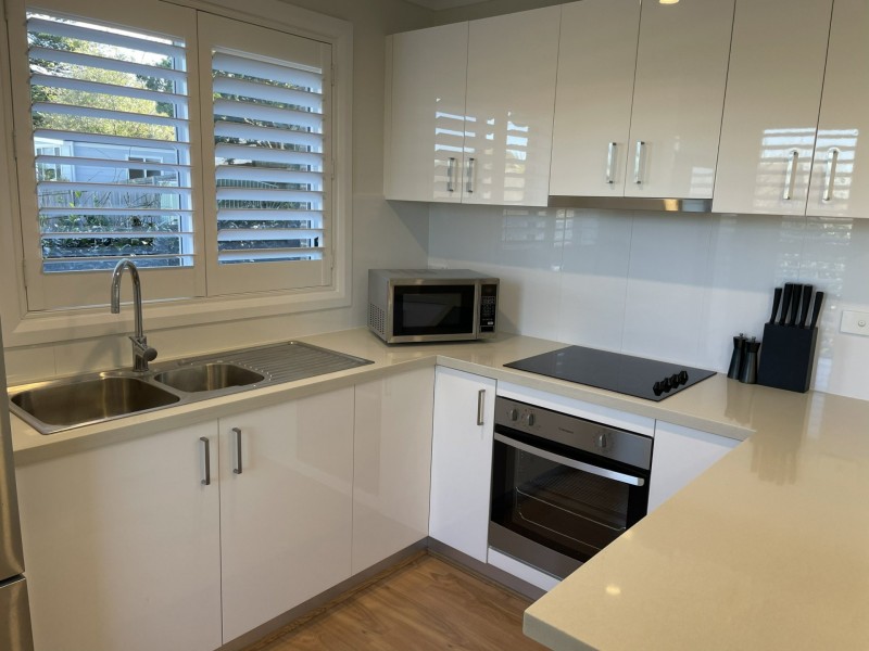 6 Koorangi Avenue, Elanora Heights NSW 2101