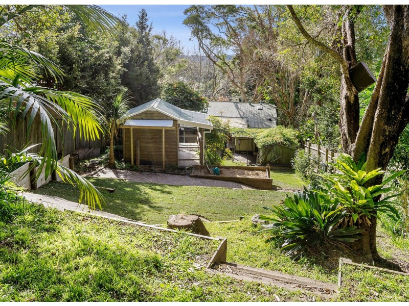 1 Warruga Place, North Narrabeen NSW 2101