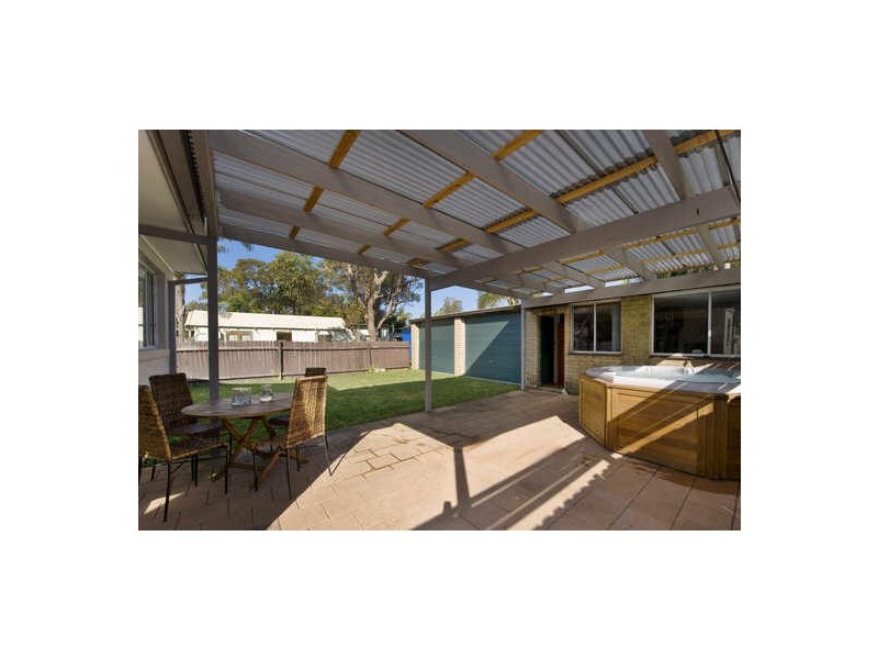17 Lido Avenue, North Narrabeen NSW 2101