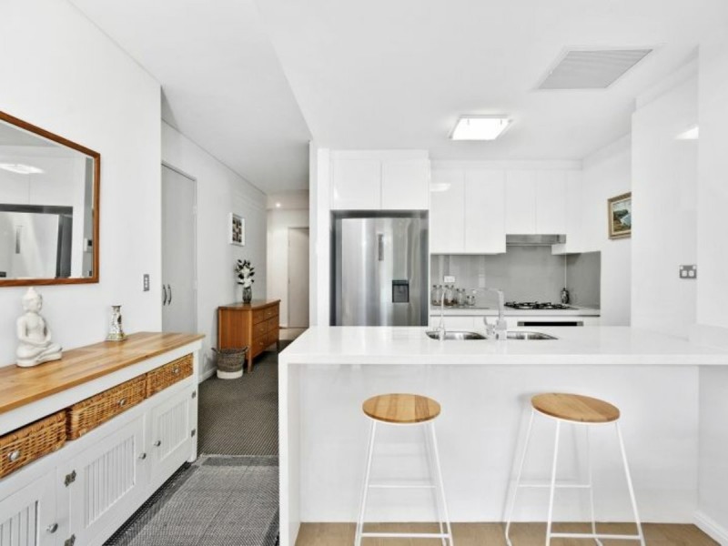 165/16 Boondah Road, Warriewood NSW 2102