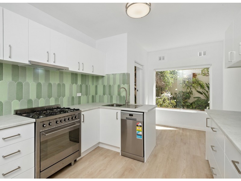 1/129 Ocean Street, Narrabeen NSW 2101