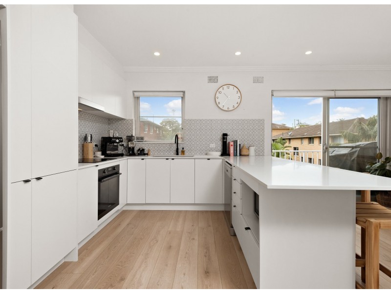 16/40 Boronia Street, Dee Why NSW 2099