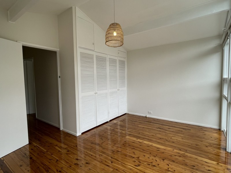 224 South Creek Road, Wheeler Heights NSW 2097