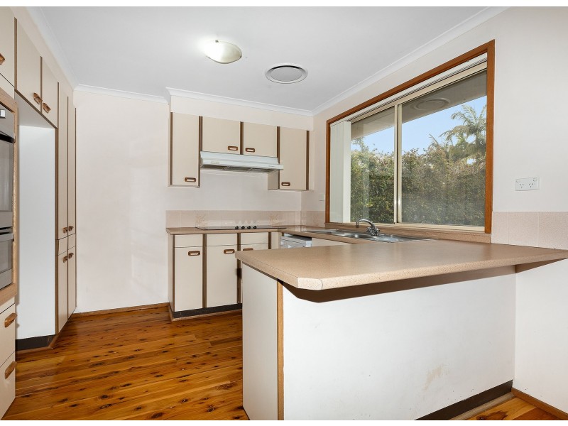 13 Nareen Parade, North Narrabeen NSW 2101