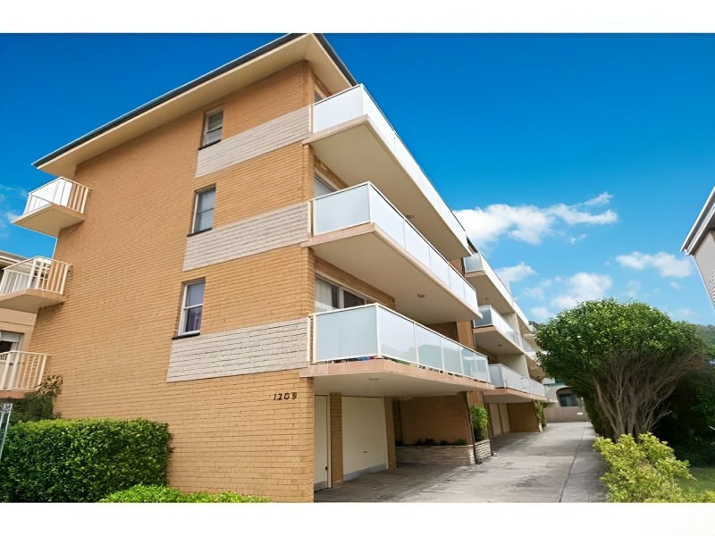 2/1209 Pittwater Road, Collaroy NSW 2097