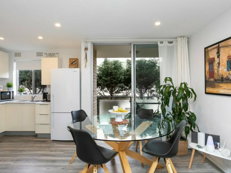 4/115 Lagoon Street, Narrabeen NSW 2101