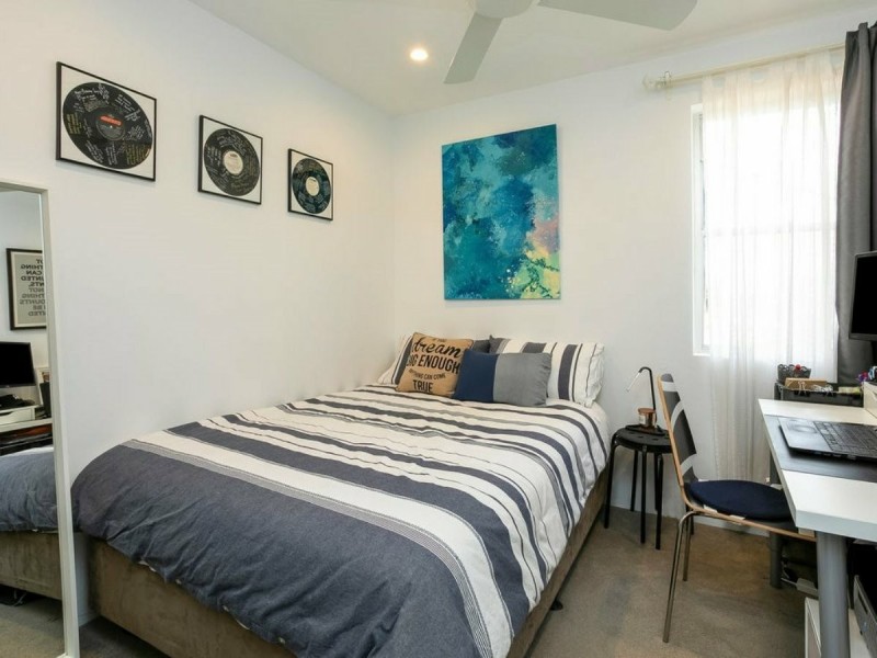 4/115 Lagoon Street, Narrabeen NSW 2101