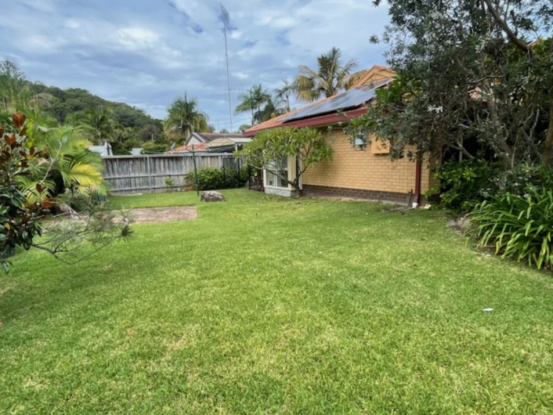 114 Nareen Parade, North Narrabeen NSW 2101