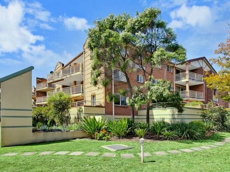 4/27-31 Goodwin Street, Narrabeen NSW 2101