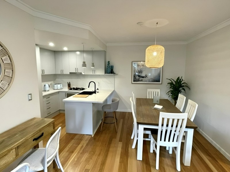 1/39-41 Lagoon Street, Narrabeen NSW 2101