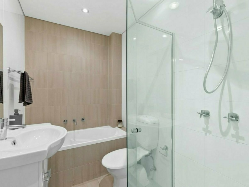 1/39-41 Lagoon Street, Narrabeen NSW 2101