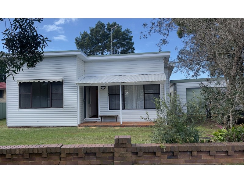 55 Collins Street, North Narrabeen NSW 2101