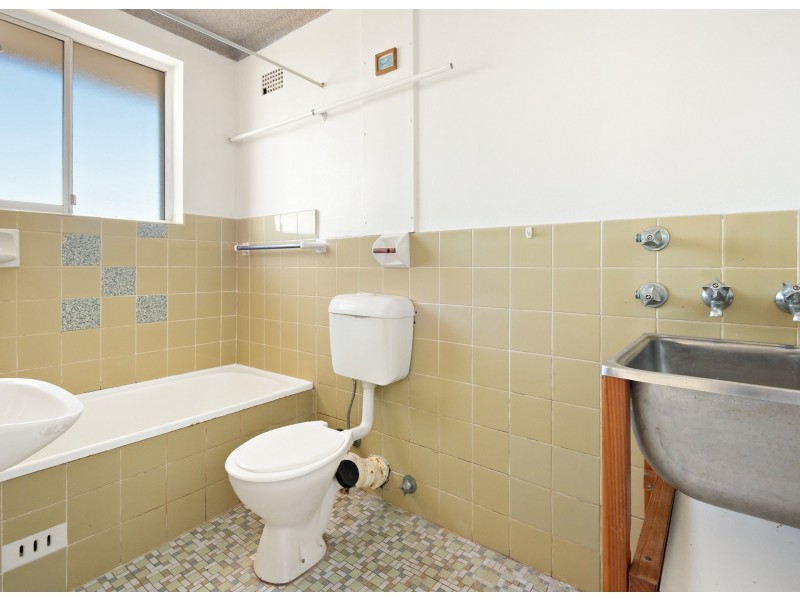 8/206 Ocean Street, Narrabeen NSW 2101