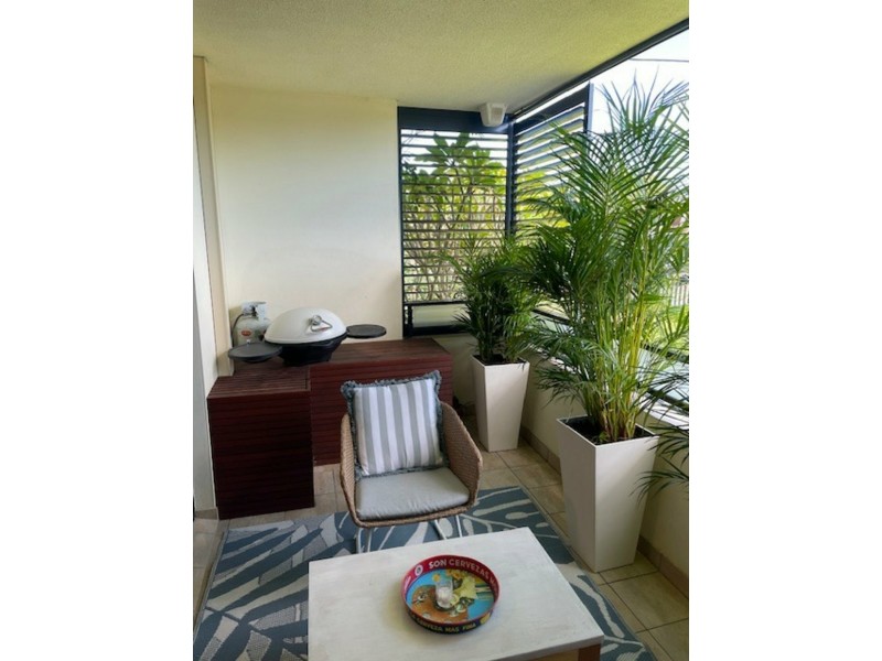 1/39-41 Lagoon Street, Narrabeen NSW 2101