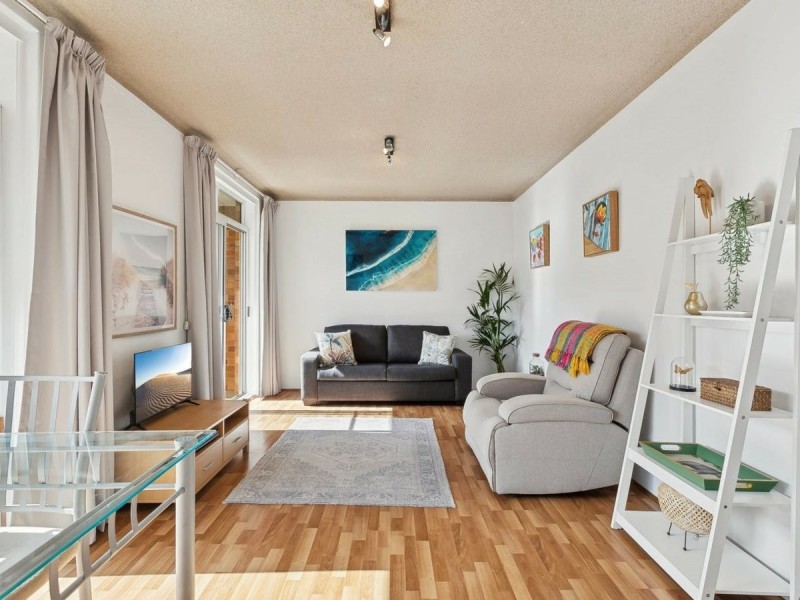 9/18 Darley Street East, Mona Vale NSW 2103