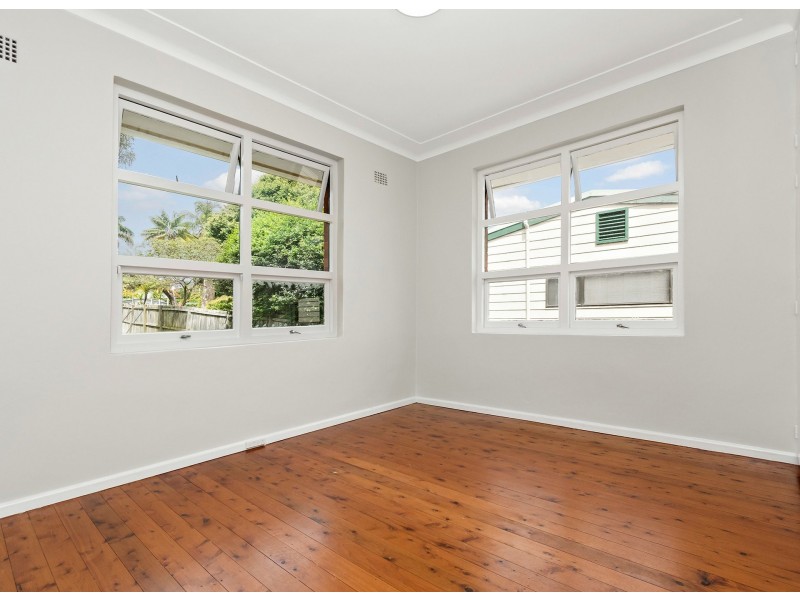 33 Rose Avenue, Wheeler Heights NSW 2097