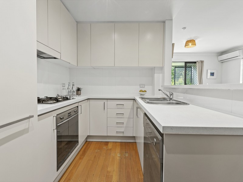 8/39-41 Lagoon Street, Narrabeen NSW 2101