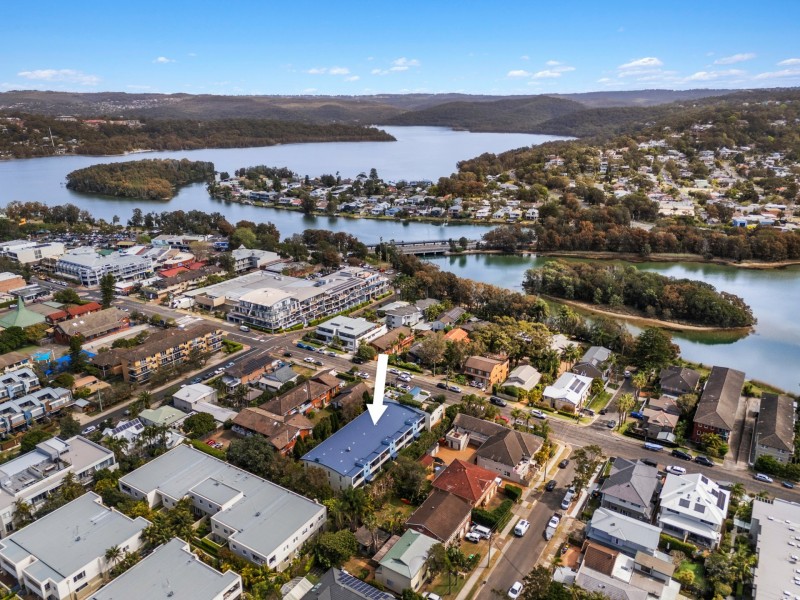 8/39-41 Lagoon Street, Narrabeen NSW 2101