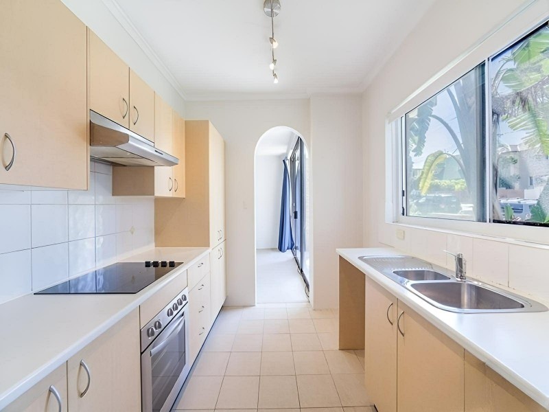 7/30-34 Kooloora Avenue, Freshwater NSW 2096