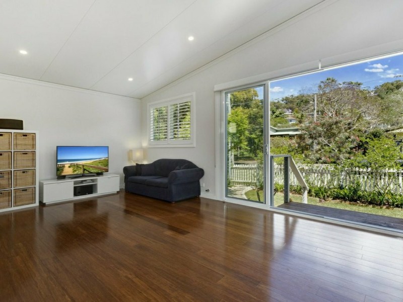 13A The Crescent, North Narrabeen NSW 2101