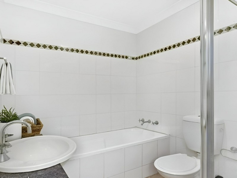 14/46-48 Old Pittwater Road, Brookvale NSW 2100