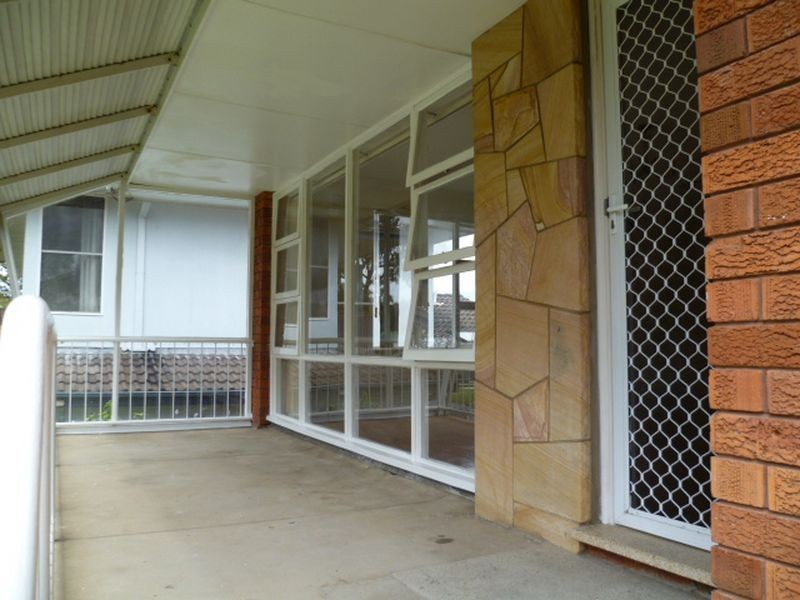 Upper Dupl Tulich Avenue, Dee Why NSW 2099