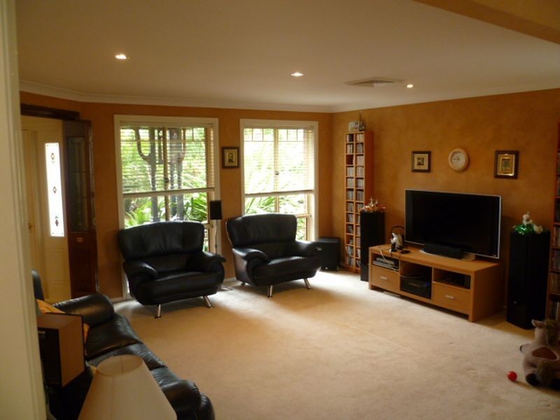 10 Waterside Grove, Warriewood NSW 2102