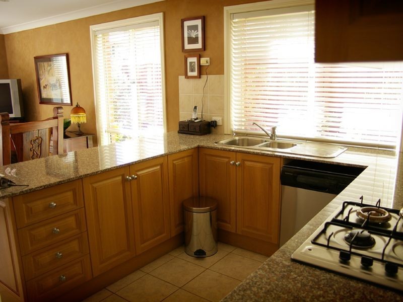 10 Waterside Grove, Warriewood NSW 2102