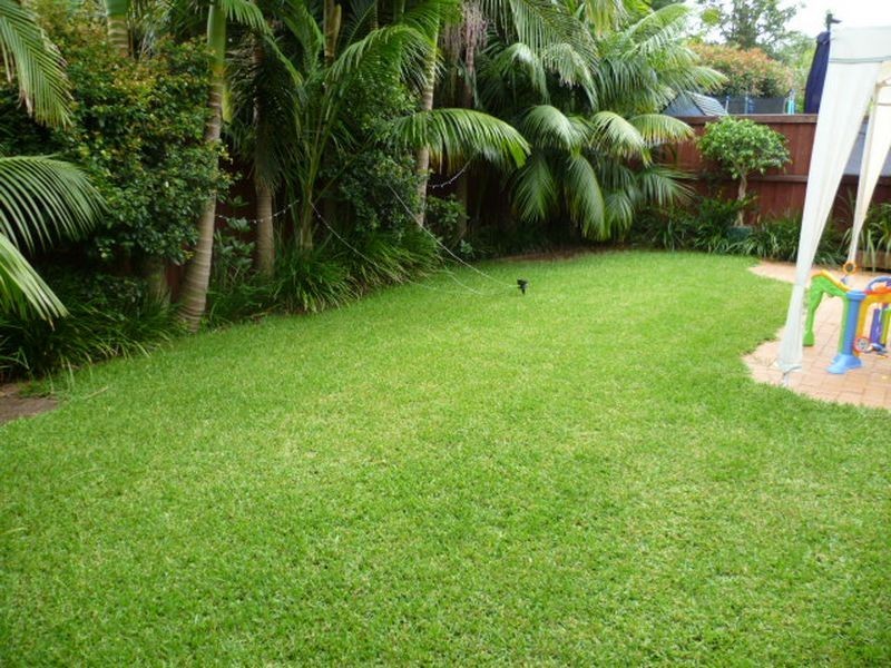 10 Waterside Grove, Warriewood NSW 2102