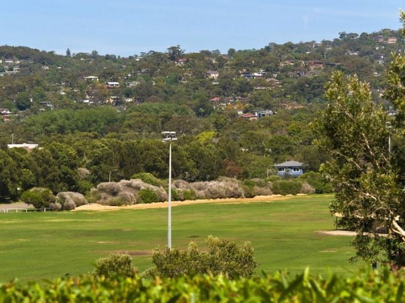 28 Narrabeen Park Parade, Warriewood NSW 2102